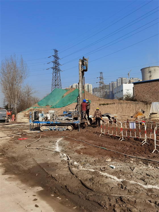 西安市紅光路，熱電廠(chǎng)，三星工業(yè)園區(qū)電力工程基坑支護(hù)施工